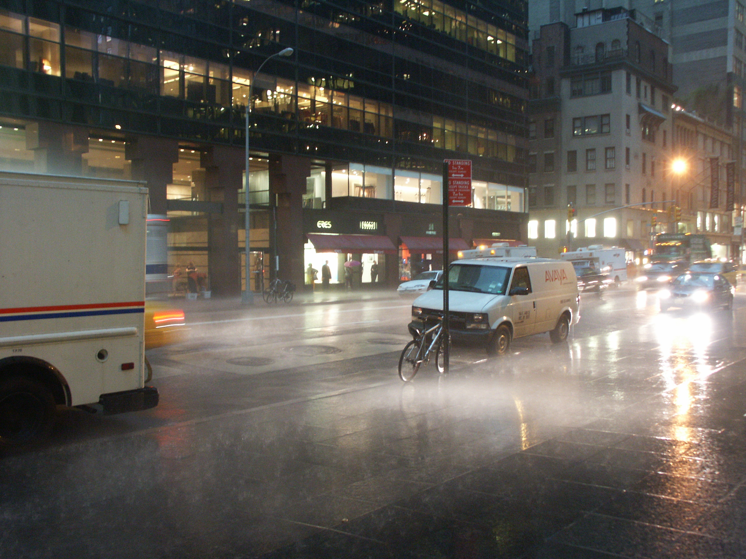 Deszcz w Nowym Jorku Klimaty Nowojorskie